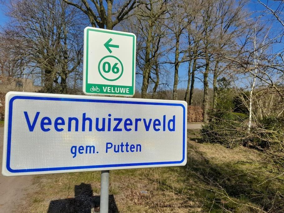Gezellig ingerichte blokhut op een rustig park! Putten Buitenkant foto